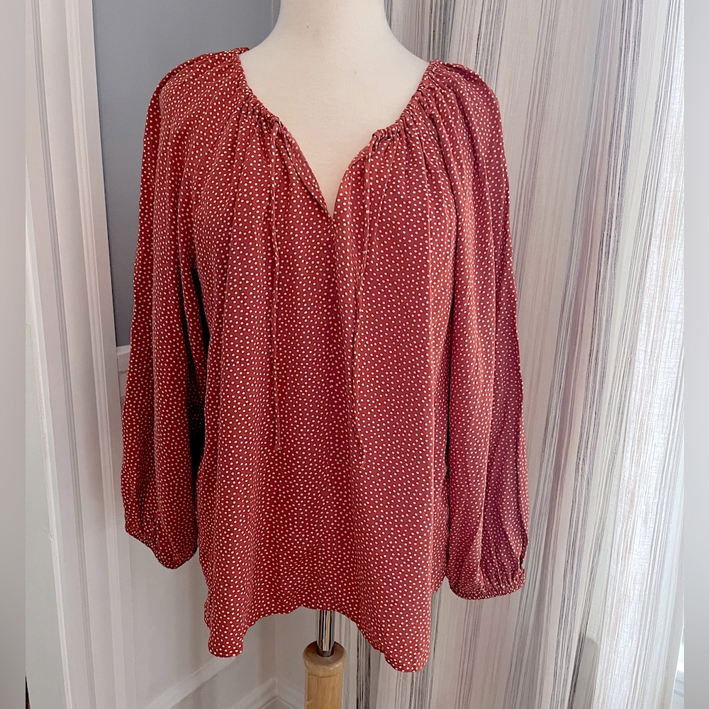 LOFT blouse polka dots. Color is orangey - not red.  Washed and not worn. Size L